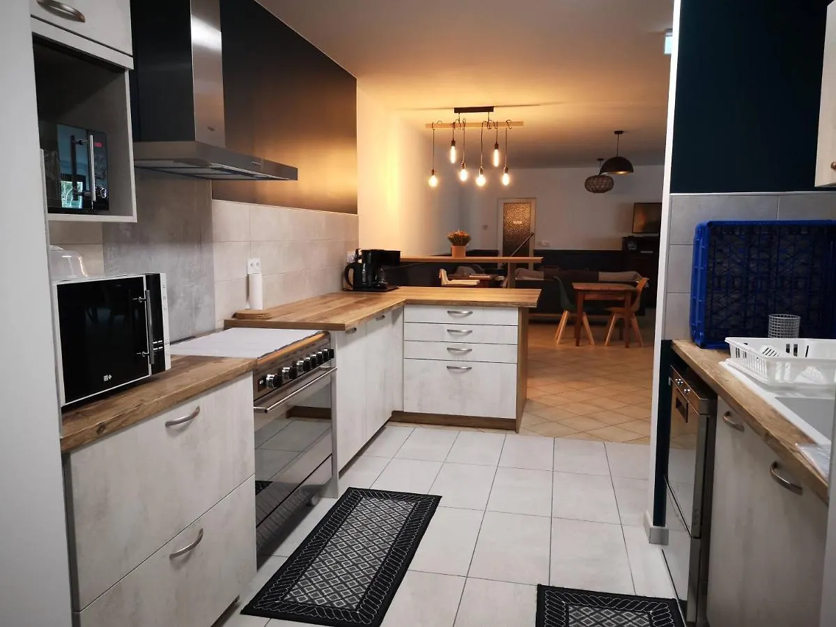 Le Relais D'Avajan Bed & Breakfast France
