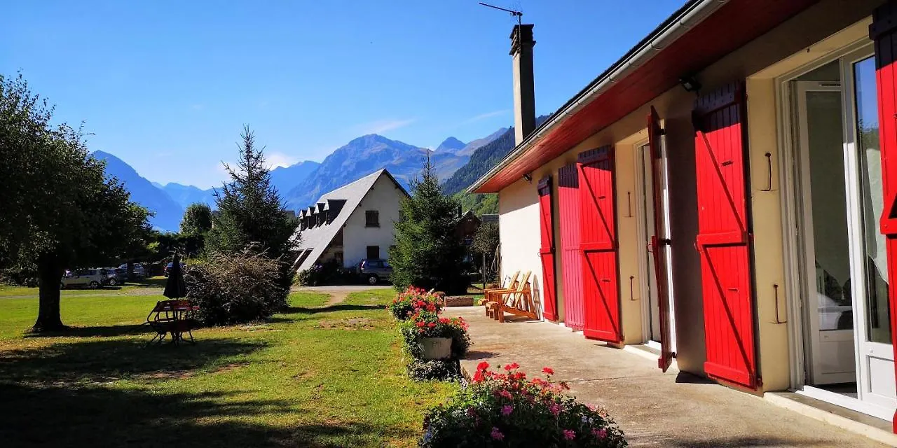 Le Relais D'Avajan Bed & Breakfast Avajan