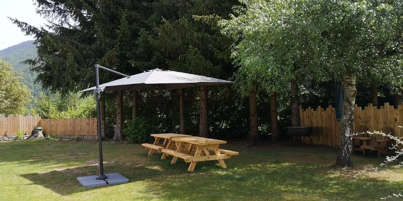 Le Relais D'Avajan Bed & Breakfast France