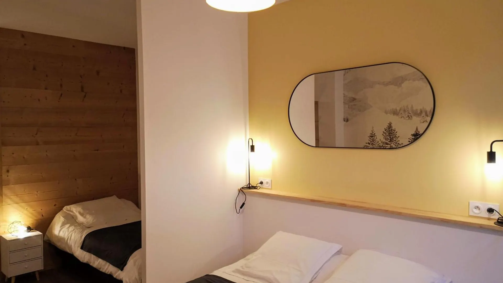Le Relais D'Avajan Bed & Breakfast