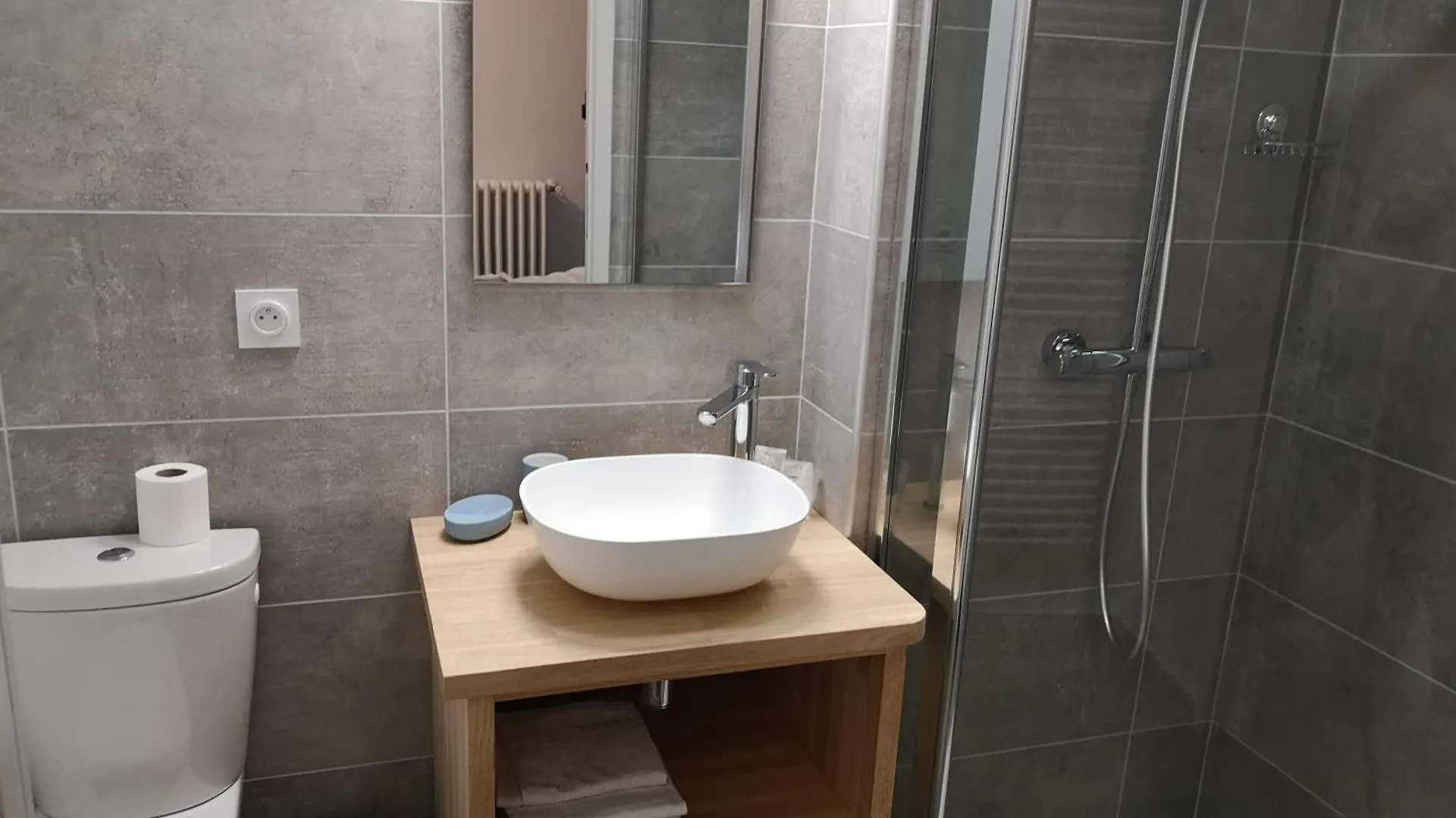 Le Relais D'Avajan Bed & Breakfast France